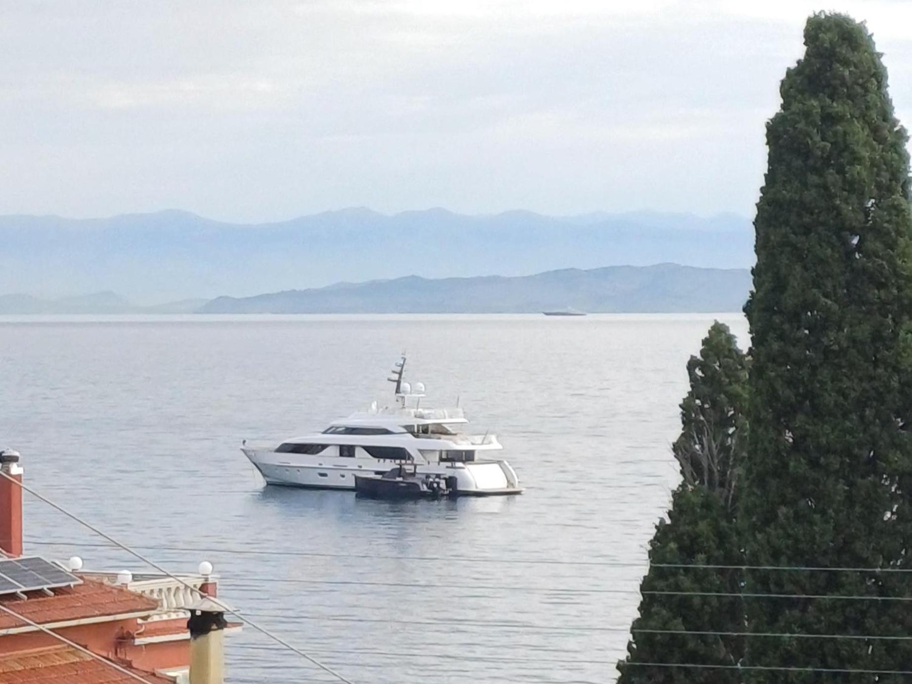Flora Studios Corfu - Adults Only Benitses  Exterior photo